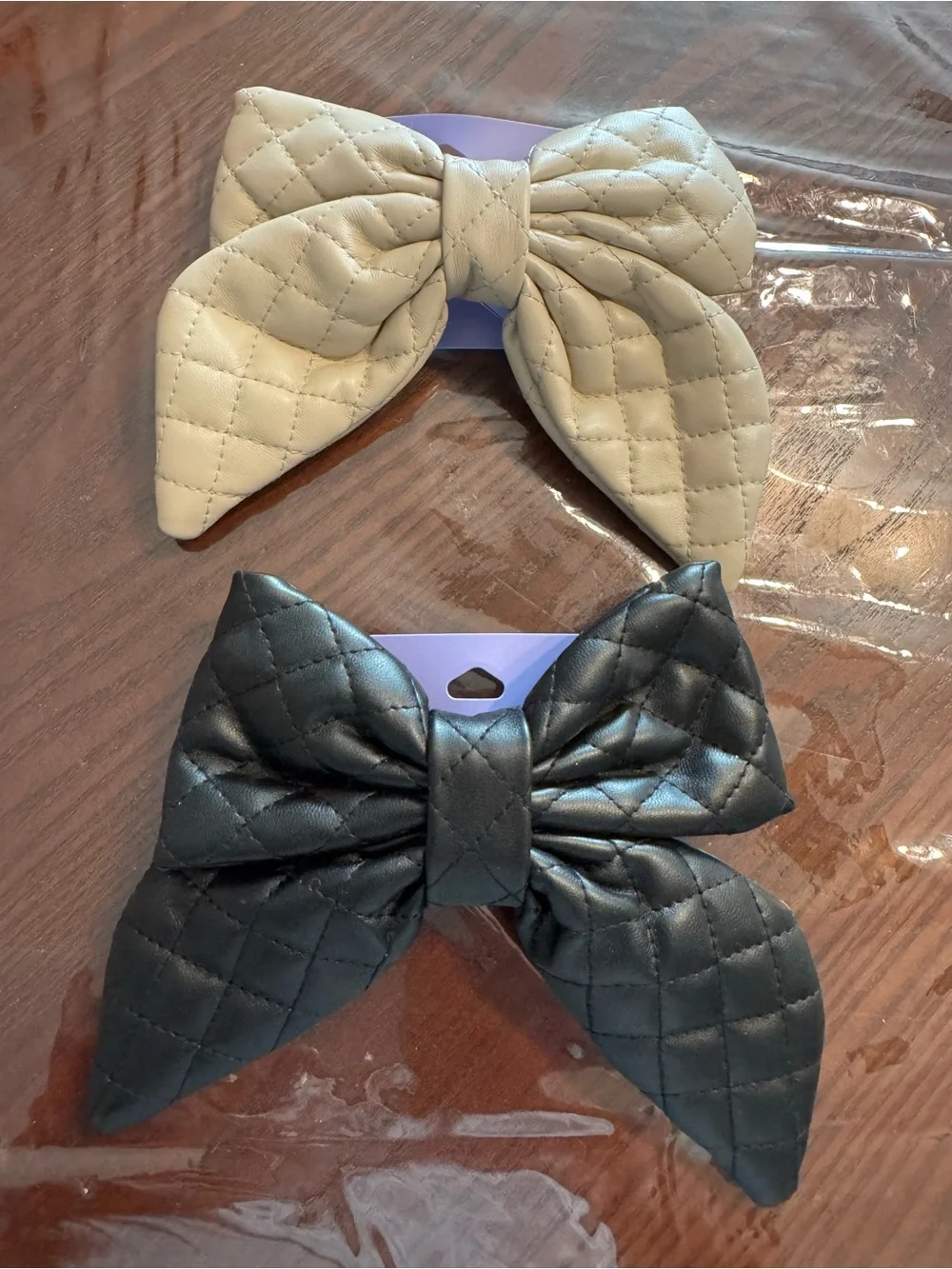 Claire's Quilted Faux-Leather Bow Clips in Cream and Black